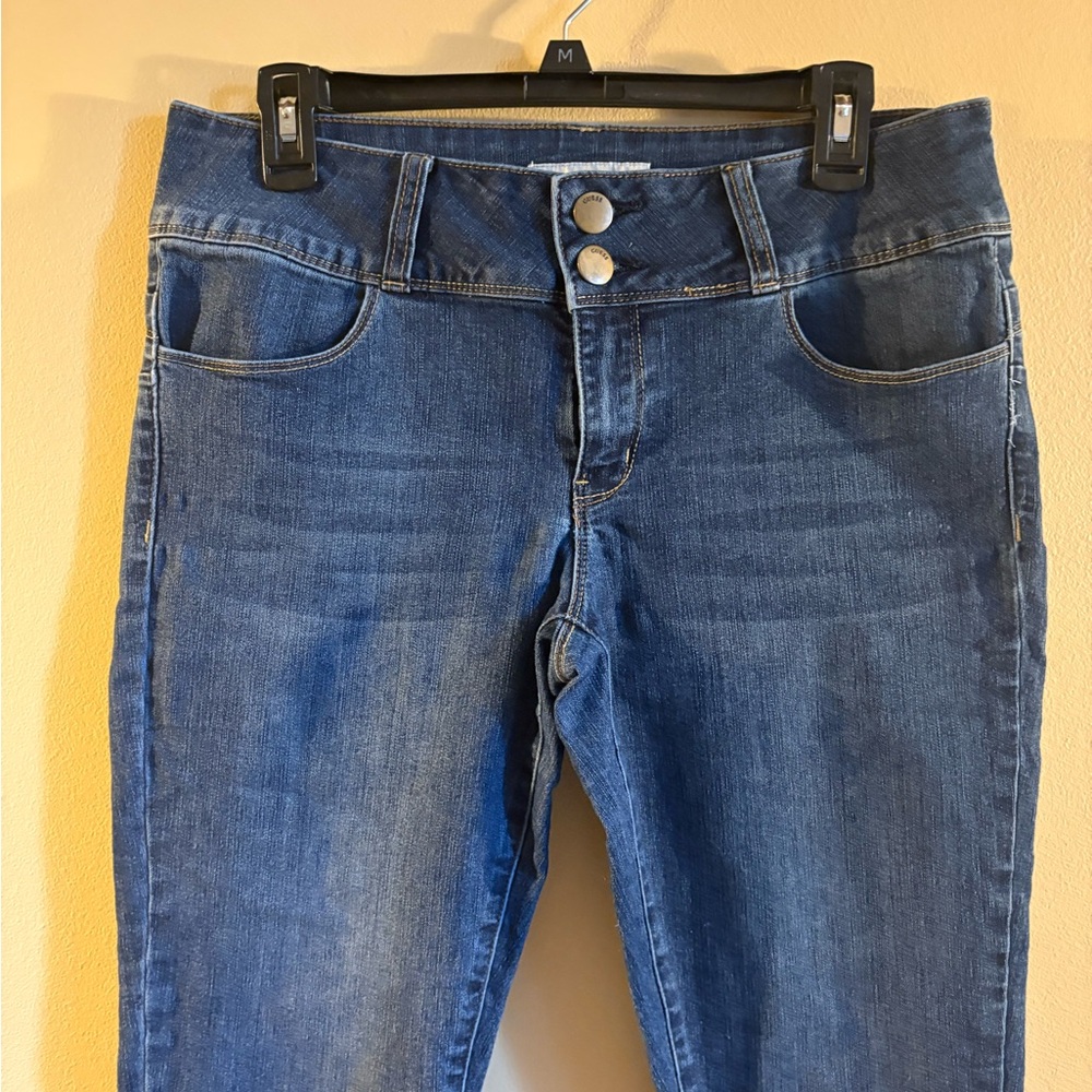 Guess Blue High Rise Jeans with Timeless Appeal